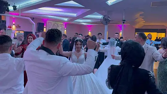 Kardeşler birbirlerine bacanak ve elti oldu