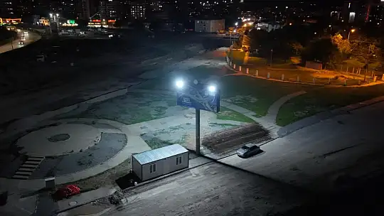 Kartal Katlı Kavşağı'nda çalışmalar aralıksız sürüyor