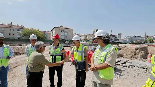 Kartal Kavşağı'ndaki çalışmalar yüzde 40'ı aştı