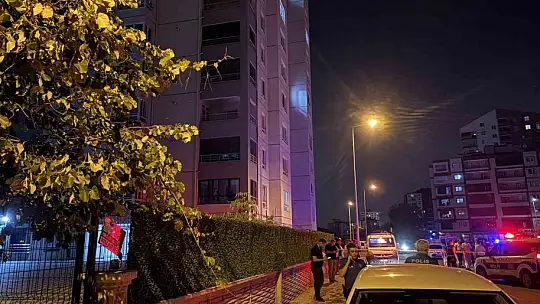 Kavgada kullanılan otomatik av tüfeğinden çıkan saçmalar otoparkta araçlarından inen çifti yaraladı: 2 yaralı