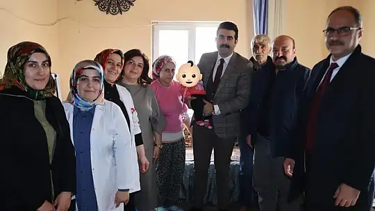 Kaymakam Eser vatandaşların misafiri oldu