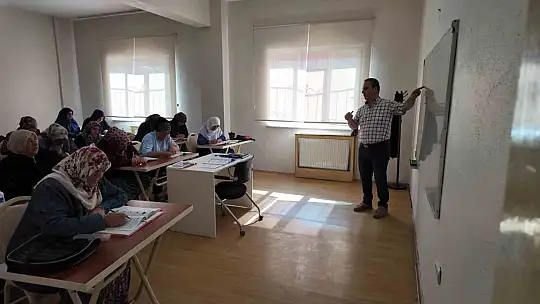 KAYMEK ile hayaller gerçeğe, harfler umuda dönüşüyor