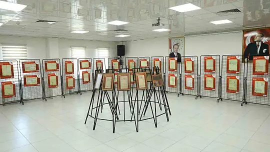 KAYMEK'ten 'Belgelerle Osmanlı'da Palas' sergisi