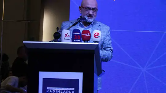 Kayseri 'Üreten, Yöneten, Dönüştüren Kadınlarımızla Ekonomi Buluşmaları'na ev sahipliği yaptı