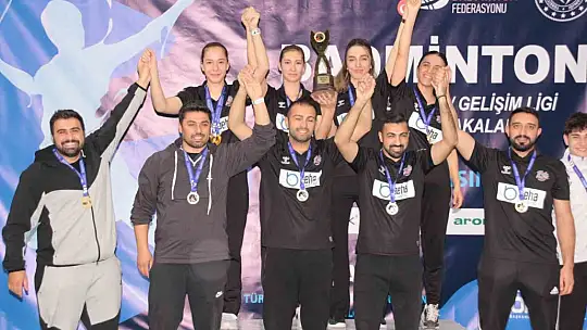 Kayseri Badminton Spor Kulübü namağlup şampiyon