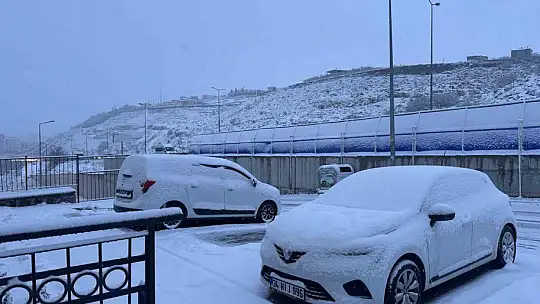 Kayseri beyaza büründü