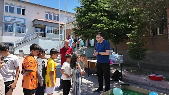 Kayseri Bilim Merkezi, Talas'ta ilkokul öğrencilerine bilim rüzgarı estirdi
