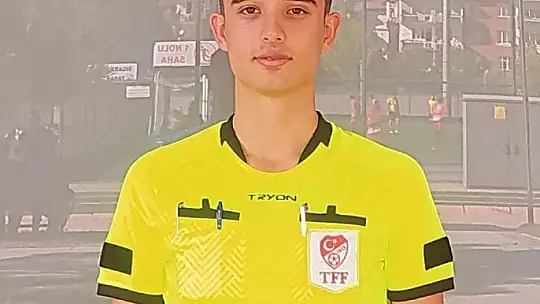 Kayseri Bölgesi'nden 7 futbol hakemi terfi etti