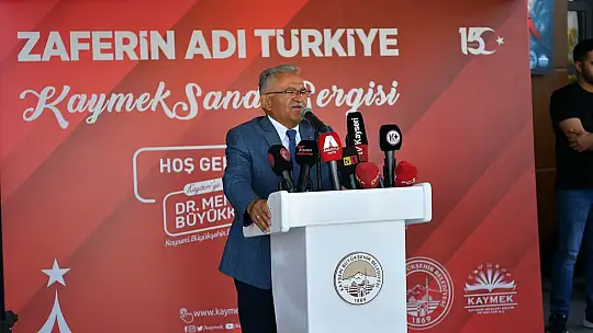Kayseri Büyükşehir, 15 Temmuz'un ruhunu sanatla anlattı: 'Zaferin Adı Türkiye' sergisi açıldı