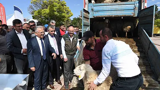 Kayseri Büyükşehir Belediyesi'nden tarımsal üreticiye 783 milyon TL'lik dev destek