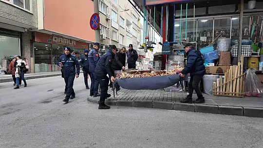 Kayseri Büyükşehir'de düzenli bir şehir için 'kaldırım' denetimi