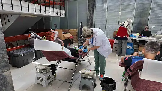 Kayseri Büyükşehir'den kan bağışına anlamlı destek