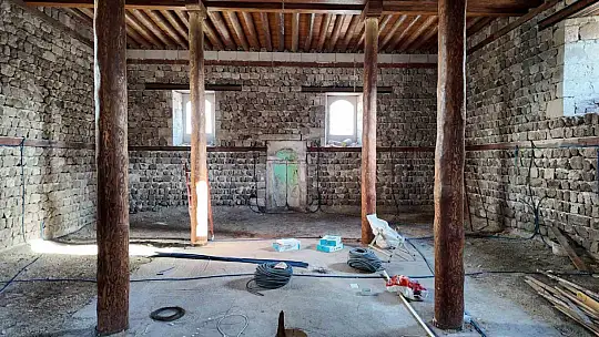 Kayseri Büyükşehir'den tarihe vefa: Tasmakıran Camii Ramazan'da ibadete açılıyor