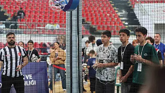 Kayseri Büyükşehir, Drone Soccer Türkiye Şampiyonası'na ev sahipliği yaptı