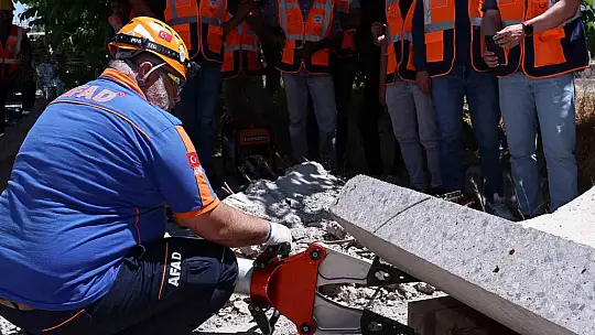 Kayseri Büyükşehir ve AFAD'dan afetlere hazırlıkta saha eğitimleri