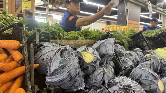 Kayseri Büyükşehir Zabıta'dan marketlere sıkı denetim