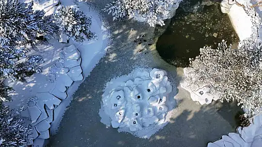 Kayseri buz tuttu: Termometreler eksi 14'ü gösterdi