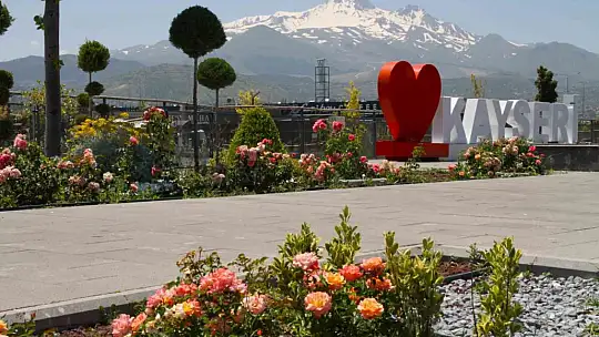 Kayseri çiçek bahçesine dönüşüyor