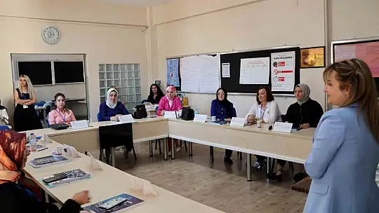 Kayseri'de '1. Tıbbi Acil Çağrı Yönetimi Eğitimi' düzenlendi