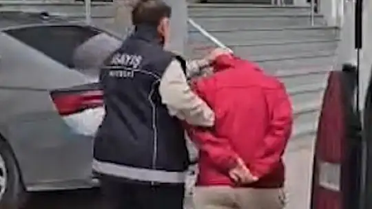 Kayseri'de 'hırsızlık' suçundan kesinleşmiş hapis cezasıyla aranan 3 kadın yakalandı