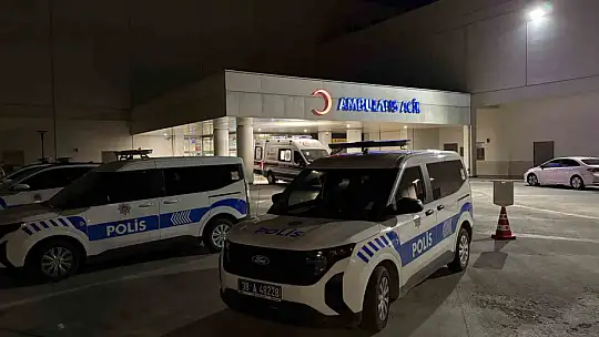 Kayseri'de 1 kişinin öldüğü, 2 kişinin de yaralandığı bıçaklı kavganın görüntüleri ortaya çıktı