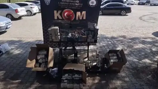 Kayseri'de 13 bin adet makaron ve 2 bin 10 paket kaçak sigara ele geçirildi