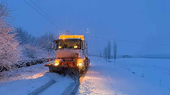 Kayseri'de 14 mahalle yolu ulaşıma kapalı