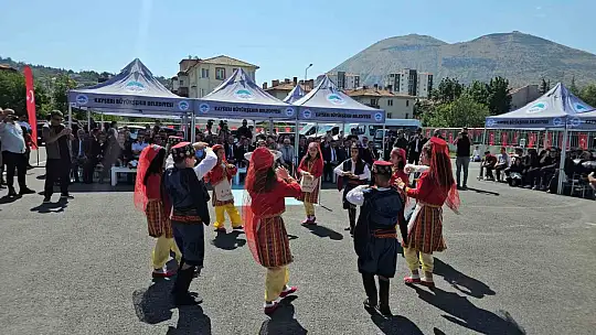 Kayseri'de 2026-2027 eğitim öğretim yılına coşkulu açılış