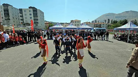 Kayseri'de 2026-2027 eğitim öğretim yılına coşkulu açılış