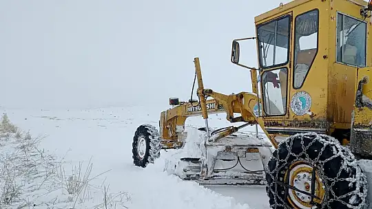 Kayseri'de 203 yol açıldı, 15 yolda çalışmalar sürüyor