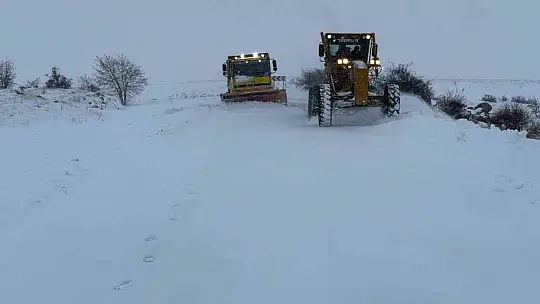 Kayseri'de 22 yol ulaşıma kapandı