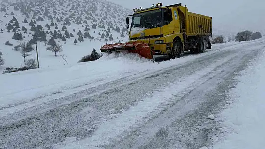 Kayseri'de 22 yol ulaşıma kapandı