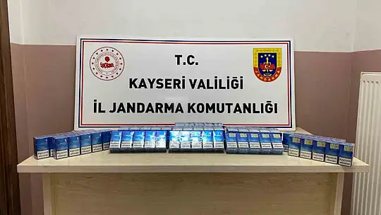 Kayseri'de 3 farklı tırdan 770 paket kaçak sigara ele geçirildi