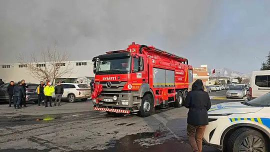 Kayseri'de 3 kişinin öldüğü fabrika yangıyla ilgili 7 kişinin yargılanmasına devam edildi