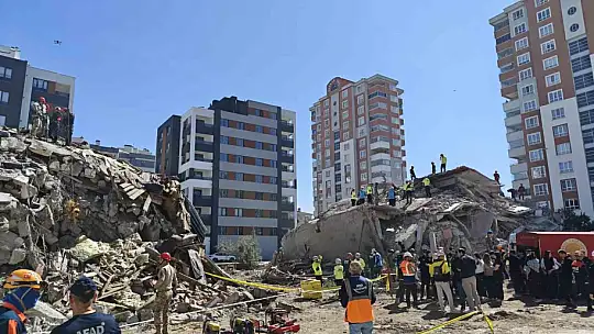 Kayseri'de 4 bin personelin katılımıyla gerçeği aratmayan tatbikat