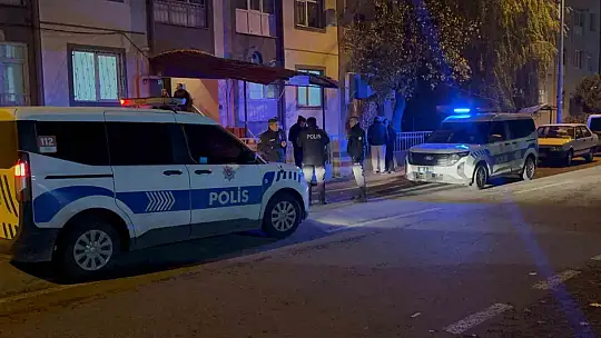 Kayseri'de 4. kattan düşen genç kız ağır yaralandı