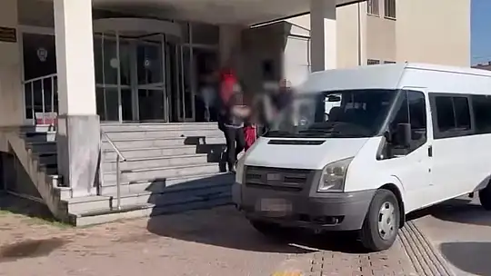 Kayseri'de 5 evden 1 milyon 900 bin TL'lik ziynet ve para çalan şahıslar yakalandı