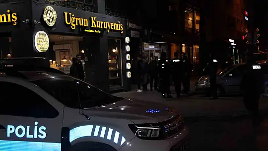 Kayseri'de 74 yaşındaki şahıs husumetlisini bıçakladı