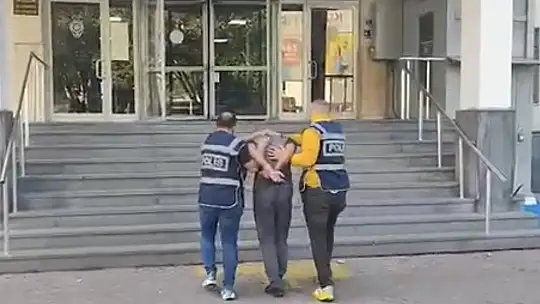 Kayseri'de 77 yıl kesinleşmiş hapis cezası bulunan 21 yaşındaki firari yakalandı