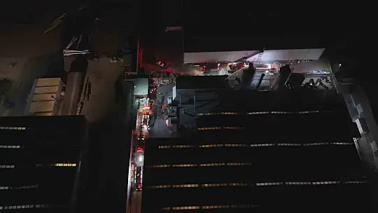 Kayseri'de ahşap fabrikasında korkutan yangın