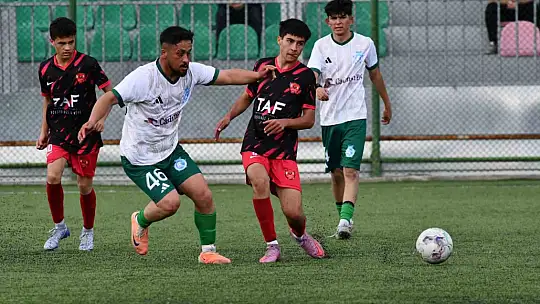 Kayseri'de Amatör futbola bayram izni