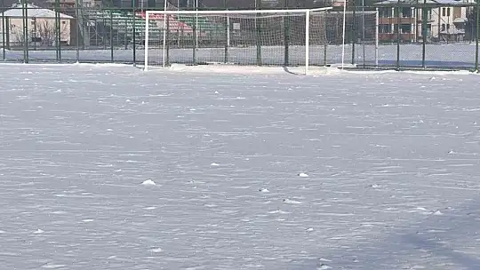 Kayseri'de amatör maçlara kar engeli