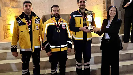 Kayseri'de Ambulans Rallisi sona erdi: dereceye giren ekipler ödüllerini aldı