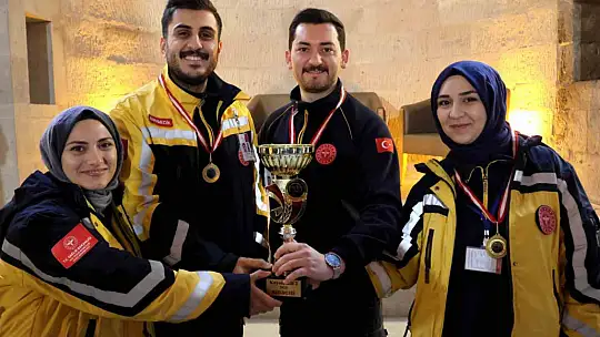 Kayseri'de Ambulans Rallisi sona erdi: dereceye giren ekipler ödüllerini aldı