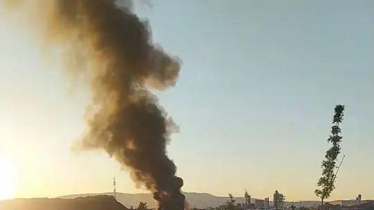 Kayseri'de asfalt şantiyesinde bitüm tankı alev aldı