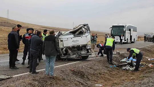 Kayseri'de aynı yolda 2 kaza: 1 ölü, 2 yaralı