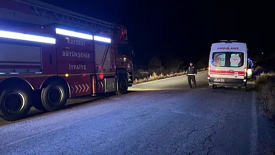 Kayseri'de bağ evi alev alev yandı