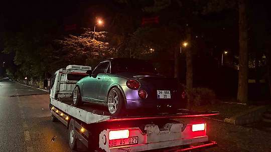 Kayseri'de başka araca ait plakayla trafiğe çıkan sürücü gözaltına alındı
