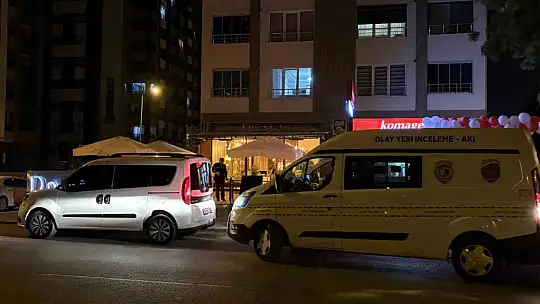 Kayseri'de bıçaklanan şahıs kafeye sığındı: 1 yaralı