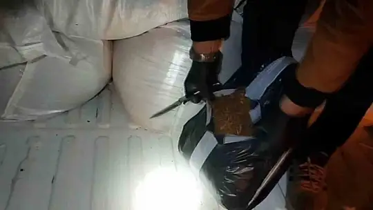 Kayseri'de bin 450 kilogram kaçak tütün ele geçirildi